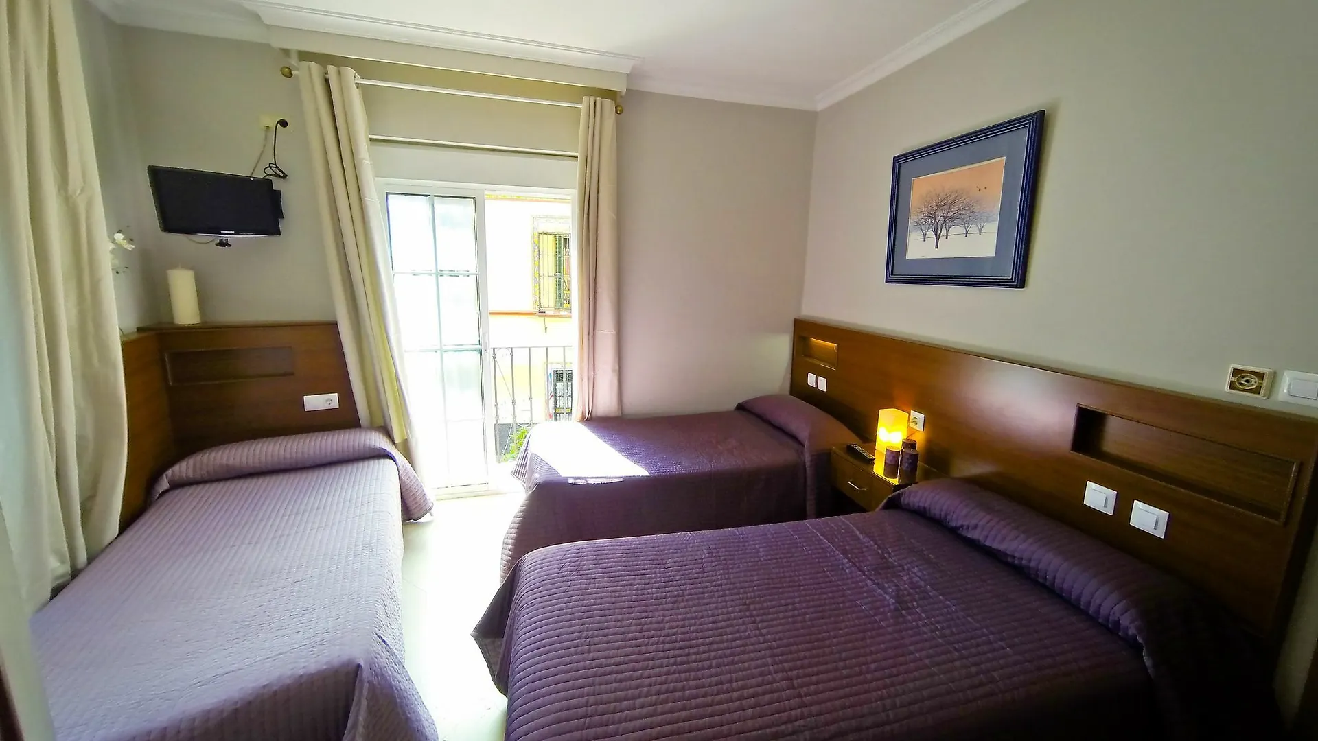 Pensjonat Hostal La Muralla Sewilla